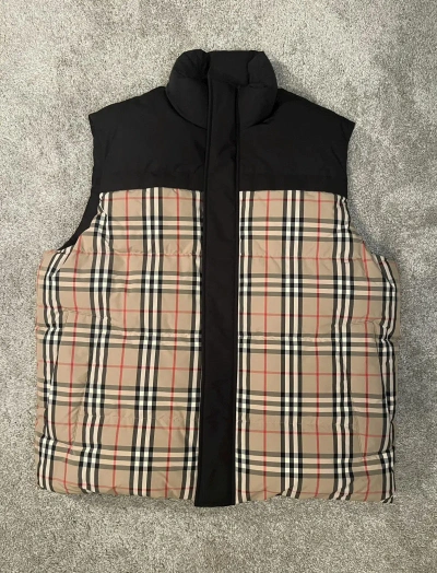 Pre-owned Burberry Check Reversible Down Vest In Black
