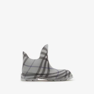 Burberry Check Rubber Marsh Low Boots In Lichen