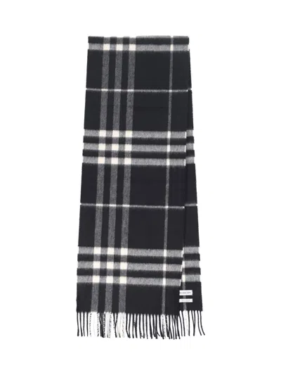 Burberry Check Scarf In Black