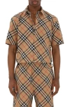 Burberry Short-sleeved Check Pattern Shirt With Button-down Collar In Sand Ip Check