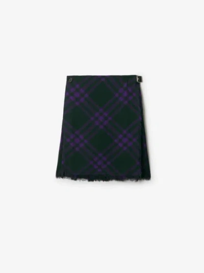 Burberry Check Silk Kilt In Black