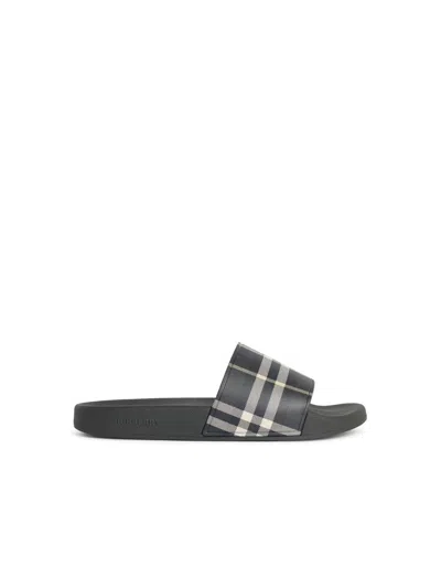 Burberry 'check' 'thicket' Green Polyurethane Slippers In Animal Print