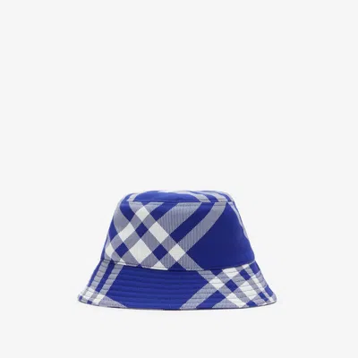 Burberry Check Wool Blend Bucket Hat In Knight