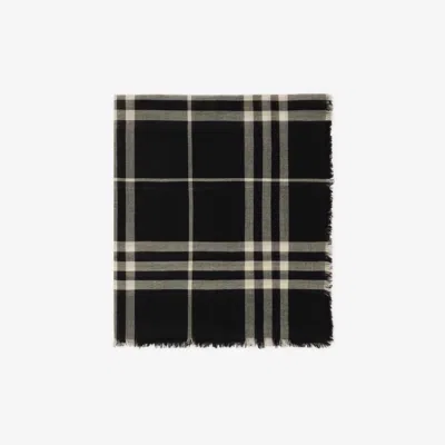Burberry Check Wool Scarf In Black/calico