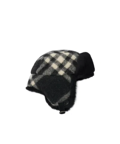 BURBERRY BURBERRY CHECKED TRIBAR TRAPPER HAT