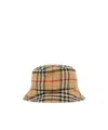 Burberry Check Cotton Bucket Hat In Beige