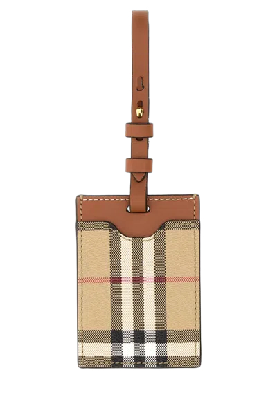 Burberry Checked Leather Card Case In Beige