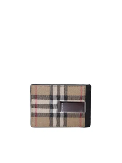 Burberry Checked Logo Engraved Cardholder In Neutral