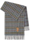 Burberry Checked Reversible Scarf In Grau