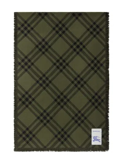 BURBERRY CHECKED SCARF