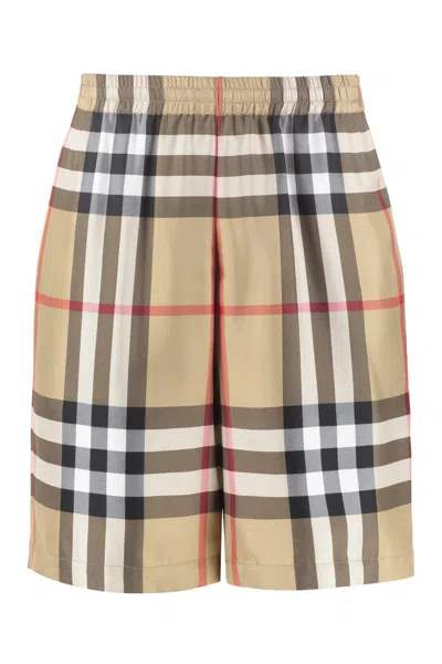 Burberry Checked Shorts In Beige