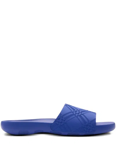 Burberry Embossed Check Dive Slides In Knight