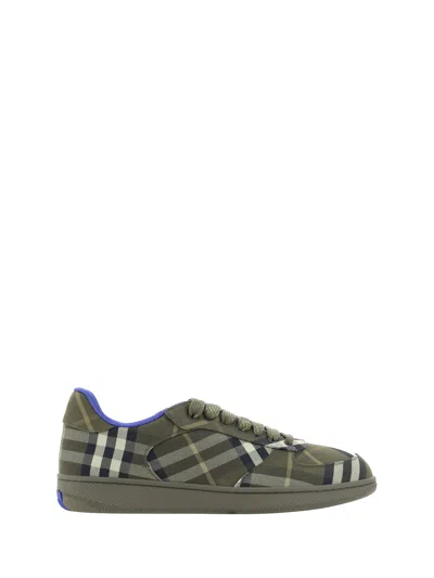 Burberry Checked Terrace Lace-up Sneakers In Heath Ip Check
