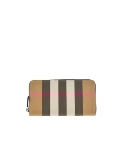Burberry Checked Wallet In Nude