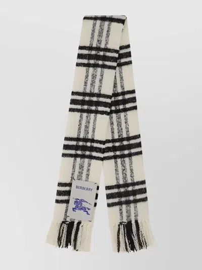 Burberry Checkered Wool Scarf Frayed Hems In Black