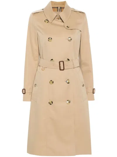 Burberry Chelsea Heritage Long Trench Coat In Nude