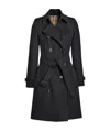 Burberry The Kensington Heritage Trench Coat In Black