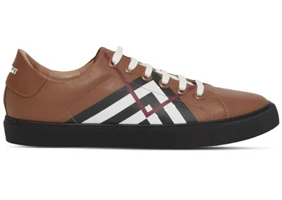 Pre-owned Burberry Chevron Check Lowtop Sneaker (women's) Sneakers In Brown