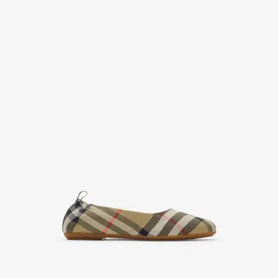 Burberry Checkered Knitted Ballerina Shoes Women In Brown