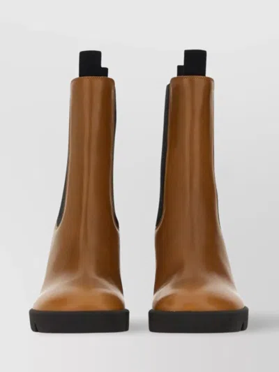 BURBERRY CHUNKY HEEL ROUND TOE LEATHER BOOT