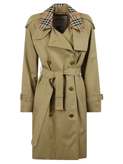 Burberry Classic Double-breasted Trench Coat In Brown