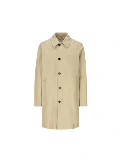 Burberry Classic Single Breasted Raincoat In Hunter