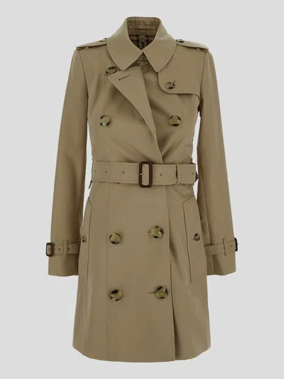Burberry Double-breasted Trench Coat In Beige