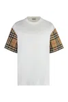 Burberry White T-shirt With Vintage Check Motif On The Sleeves In Cotton Woman