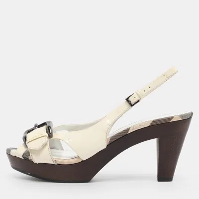 Pre-owned Burberry Cream Patent Leather Buckle Embellished Slingback Sandals Size 37 In White