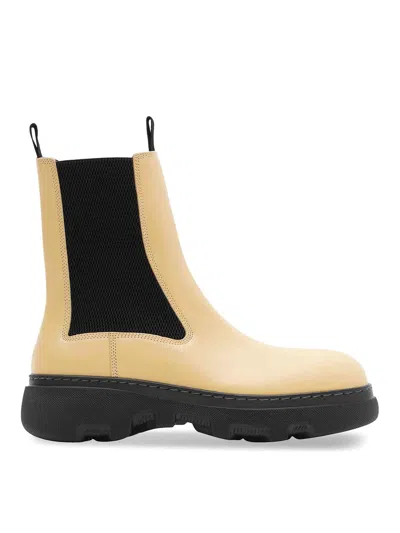 Burberry Creeper Chelsea Boots In Beige