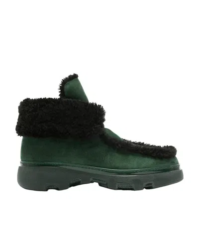 Burberry Creeper Shearling Boots In Black