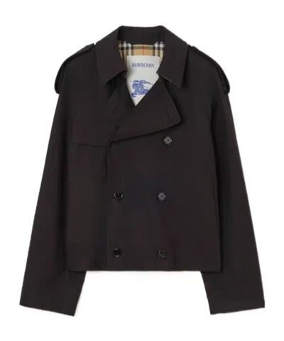 Burberry Cropped Tropical Gabardine Leadenham Trench Coat In Black