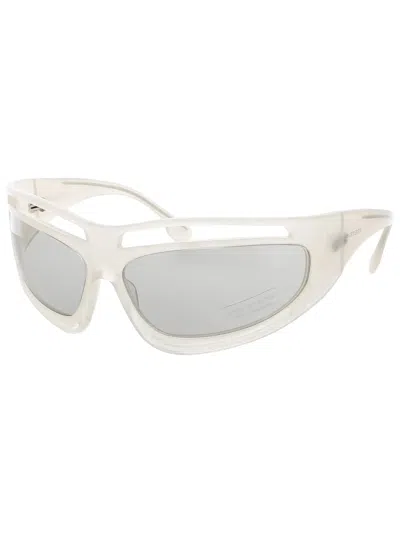 Burberry Designer Mini Sunglasses For Women In Neutral