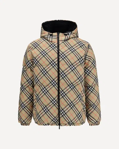 BURBERRY DETACHABLE SLEEVE PUFFER JACKET