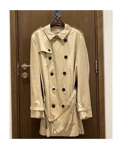Burberry Double-breasted Trench Coat In Neutral