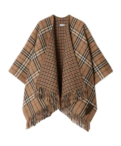 BURBERRY BURBERRY CHECKED REVERSIBLE FRINGED CAPE