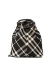 Burberry Ll Mn Drawstring Bucket Cj1-tu Nd  Female In Black