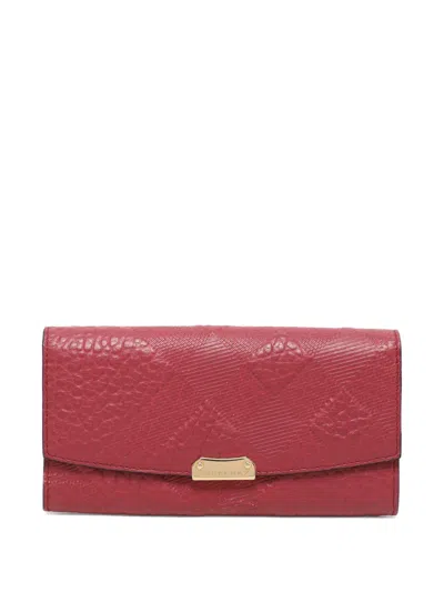 Pre-owned Burberry Embossed-leather Wallet In Red