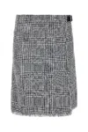 Burberry Embroidered Houndstooth Skirt In Monochromeippttn