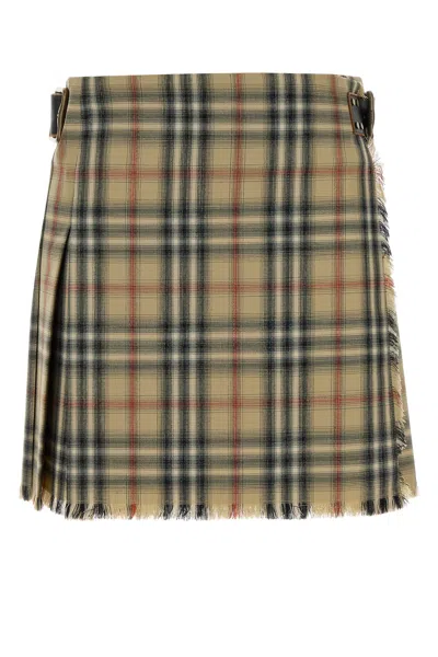 Burberry Embroidered Wool Mini Skirt In White