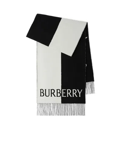 Burberry Equestrian Knight Wool-cashemere Scarf In White