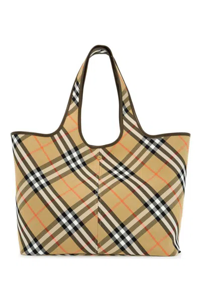 Burberry Ered\n\nmedium Checkered Tote In Beige