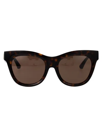 Burberry Eyewear 0be4418 Sunglasses In 300273 Dark Havana