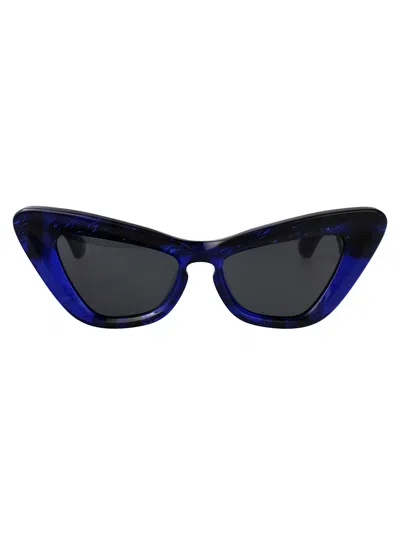 Burberry Eyewear 0be4421u Sunglasses In 411487 Check Blue