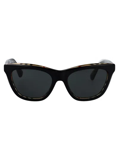 Burberry Eyewear 0be4440u Sunglasses In Check Black