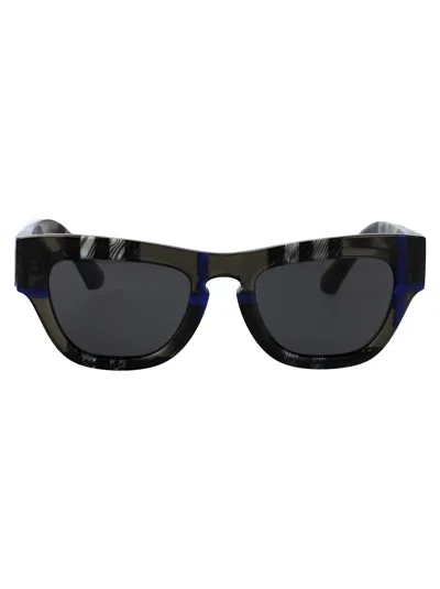 BURBERRY EYEWEAR 0BE4440U SUNGLASSES