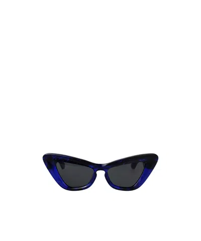 Burberry Eyewear Cat-eye Sunglasses In Black