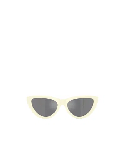 Burberry Eyewear Cat-eye Sunglasses In Gray