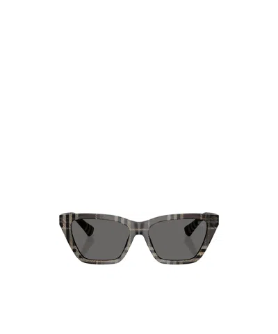 Burberry Eyewear Cat-eye Frame Sunglasses In Black