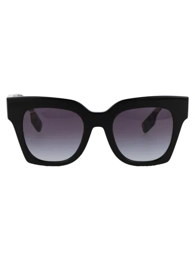 Burberry Eyewear Kitty Sunglasses In 39428g Black